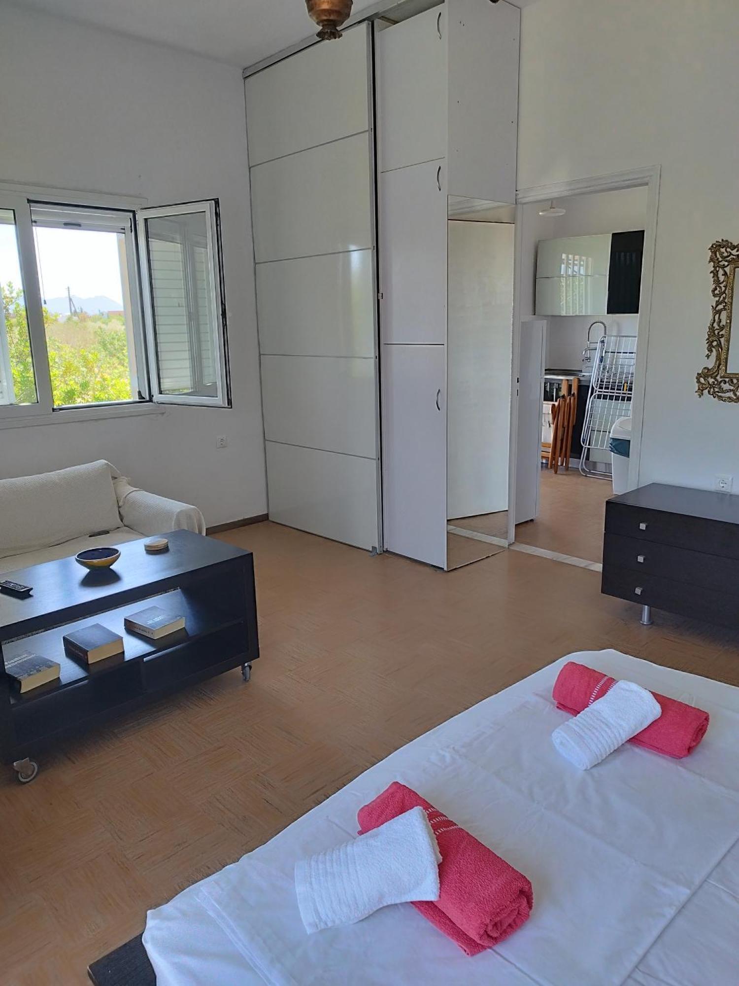 Solmar Aegina With Private Pool - Jacuzzi Apartment Khloi ภายนอก รูปภาพ